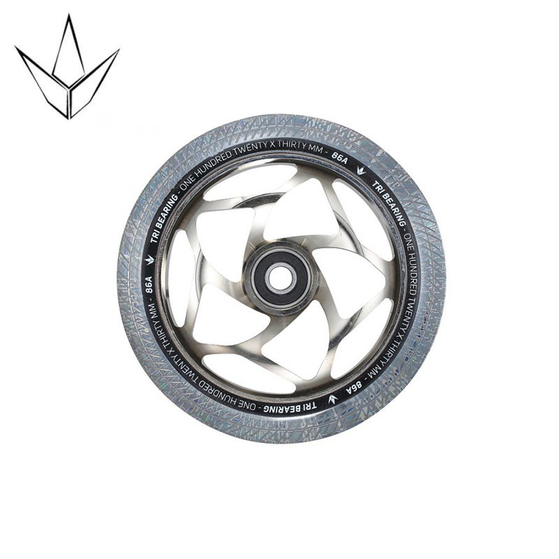 Roue BLUNT Tri Bearing 120MM-30MM Chrome Clear