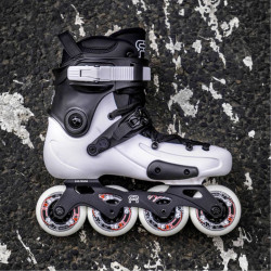 FR3 80 White FR Skates