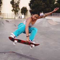 Poppy 8.0" Impala Blossom Complete Skateboard