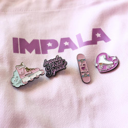 Pack of colored enamel Pins IMPALA