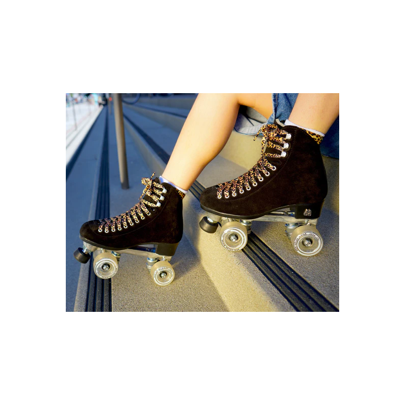 MOXI Panther Roller skates