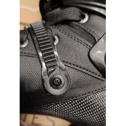 SPIN 4 Wheels – Used Carbon Skates FR SKATES – Black