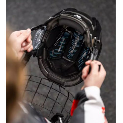 Bauer RE-AKT 90 Helmet Combo